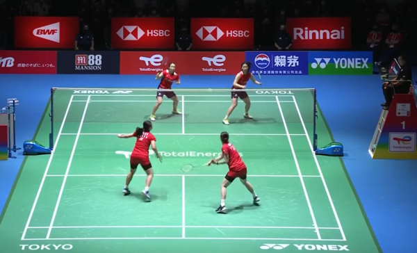 人前插却拿 人前插却拿